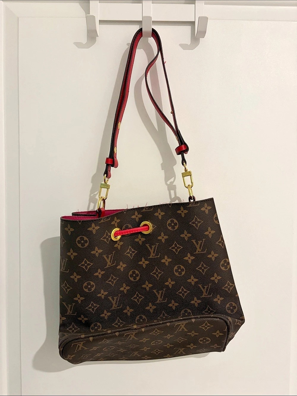 Louis Vuitton Neverfull Inside Out MM Tote Brown & Red - Picture 3 of 3
